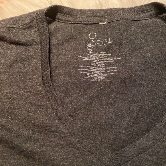 Empire V-neck Anchor Shirt - Charcoal Gray Aztec S - Picture 4 of 7